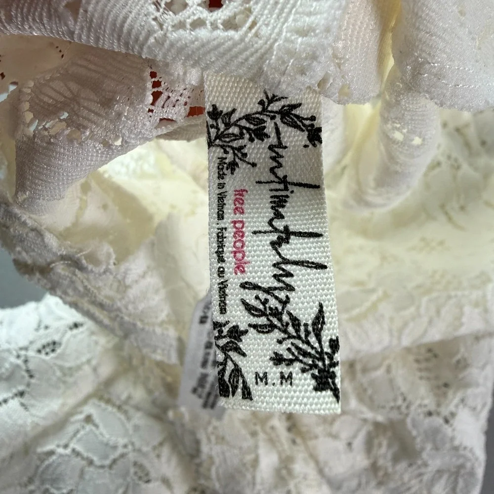 Free People Intimately Lingerie M Avery‎ White Lace bodysuit Racerback Romantic